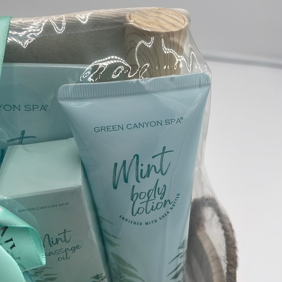 Green Canyon Spa Package - Picture 4 of 4